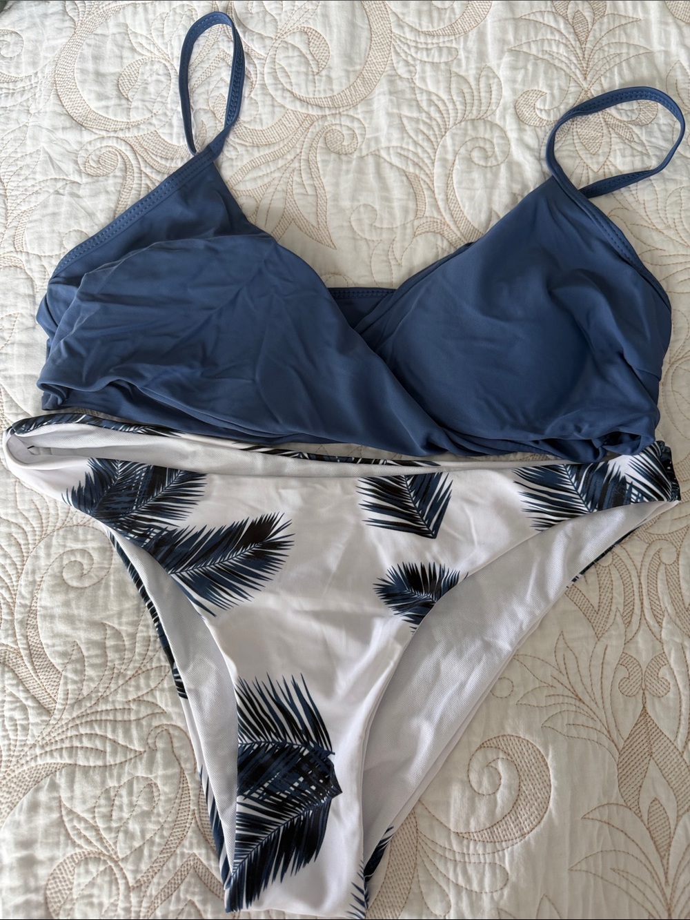 SHEIN Blue Triangle Bikini Top with White Palm-Print Bottom
